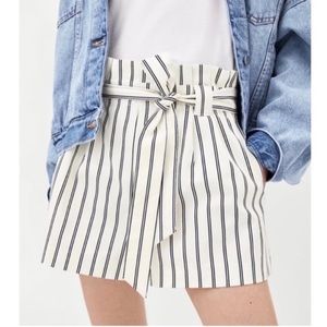 Zara- White Paper Bag Shorts with Stripes
